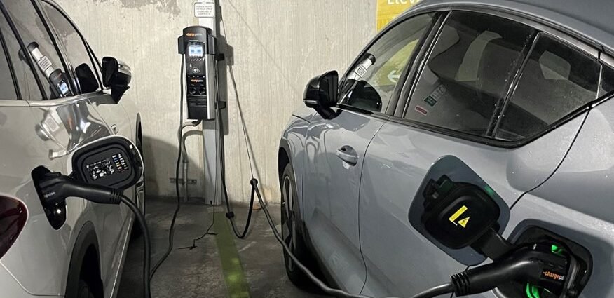 Jacksonville Secures .8 Million Federal Grant to Expand Electric Vehicle Charging Network