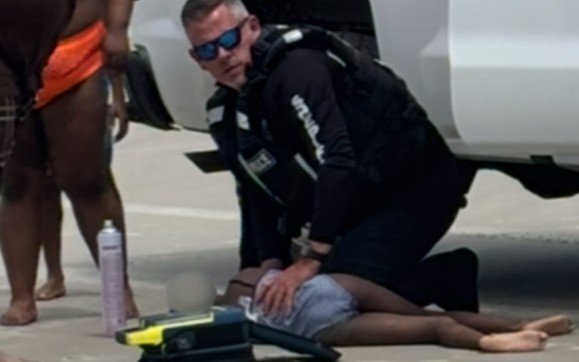 JSO Officers Rescue Children Caught in Rip Current at Huguenot Park