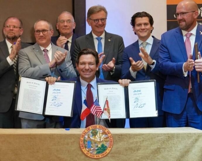Florida Solidifies Global Leadership in Aerospace and Transportation with New Legislation Signed in Paris