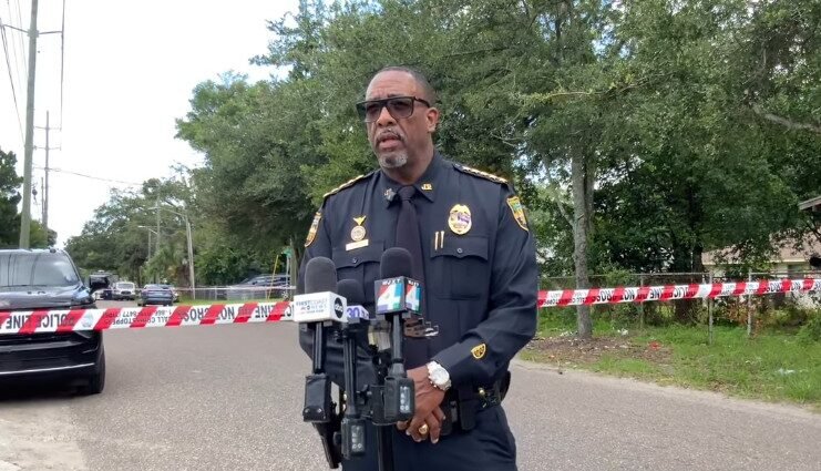 Jacksonville Officer-Involved Shooting Leaves Suspect Dead in Longbranch Area