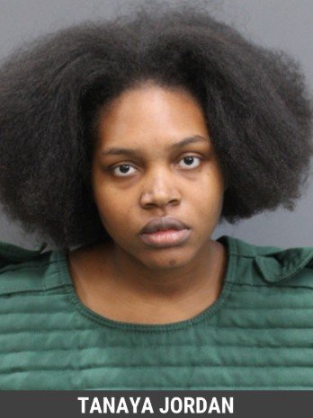 Substitute Teacher Arrested for Showing Explicit Content to Students in Hillsborough County