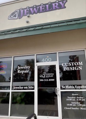 Alachua Police Investigating 0,000 Rooftop Jewelry Store Burglary Alachua Police Investigating 0,000 Rooftop Jewelry Store Burglary