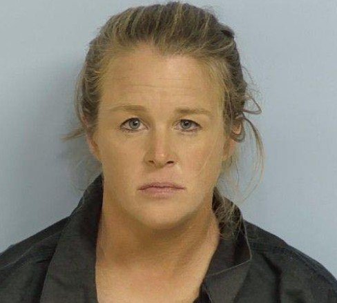 Santa Rosa Beach Woman Arrested After Leaving 5-Year-Old Home Alone for Hours Santa Rosa Beach Woman Arrested After Leaving 5-Year-Old Home Alone for Hours