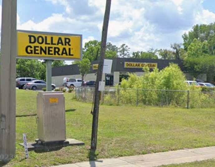 Lake City Police Seek Armed Robbery Suspect Following Dollar General Incident Lake City Police Seek Armed Robbery Suspect Following Dollar General Incident