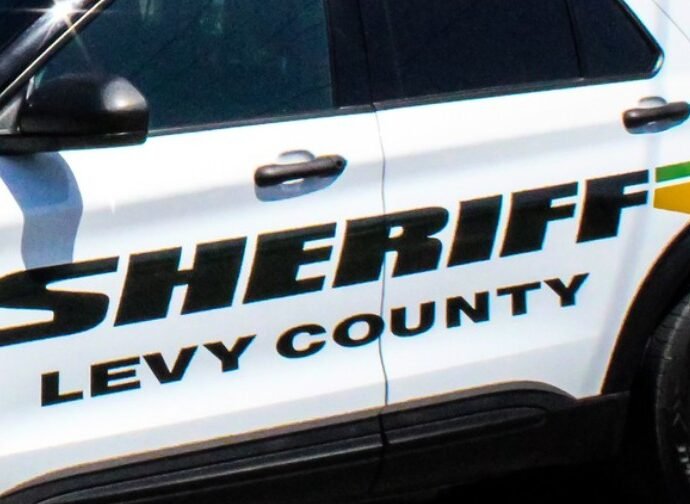 Chiefland Murder-Suicide Compromised After Caller Shoots Victim’s Body; Suspect Arrested Chiefland Murder-Suicide Compromised After Caller Shoots Victim’s Body; Suspect Arrested