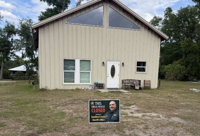 drug-house-closed2