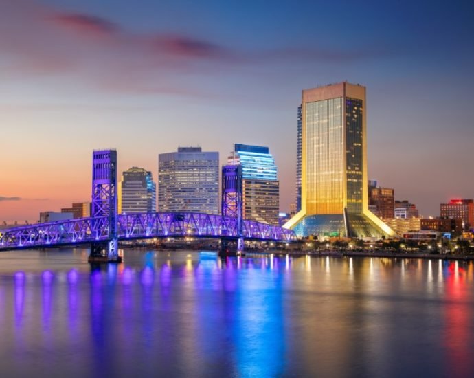 jacksonville-at-night