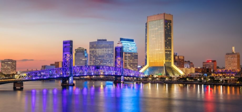 jacksonville-at-night